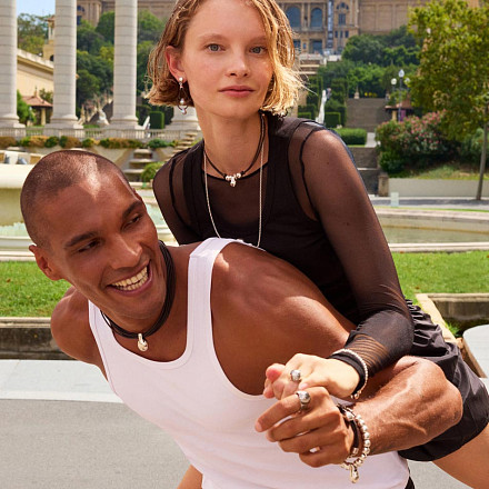 Сила притяжения в новой коллекции UNOde50